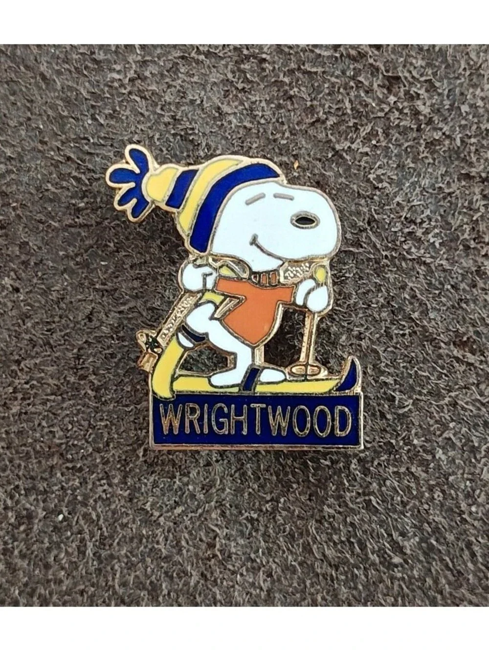 1970s Peanuts Snoopy Skiing Wrightwood  Cloisonné Gold Tone Enamel Pin